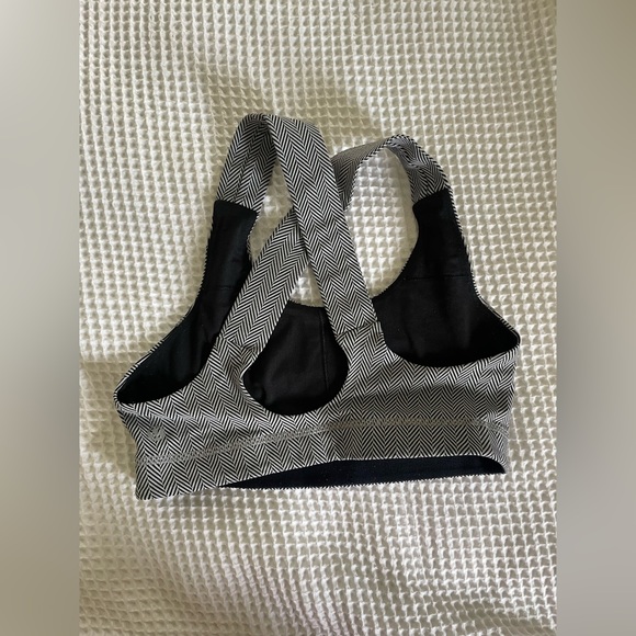 Lululemon All Sport Bra - white herringbone - Picture 6 of 6